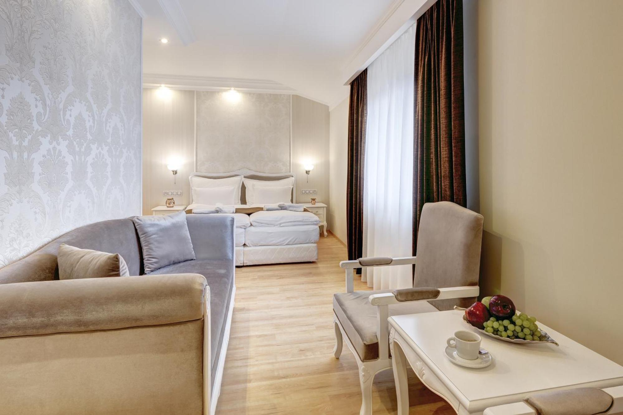 Boutique Hotel Diama Mratin Bagian luar foto