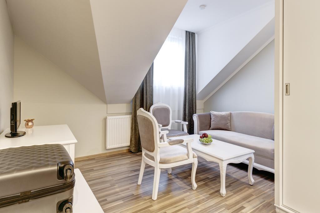 Boutique Hotel Diama Mratin Ruang foto